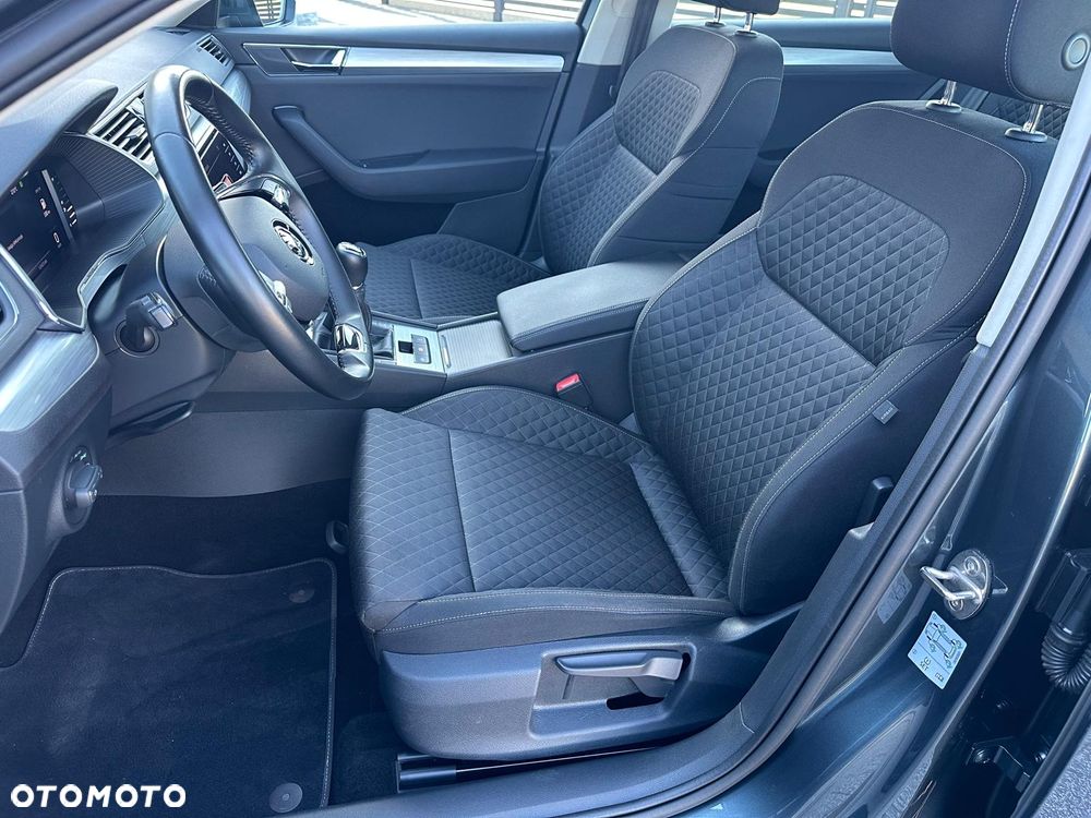 Skoda Superb 2.0 TDI Ambition - 14