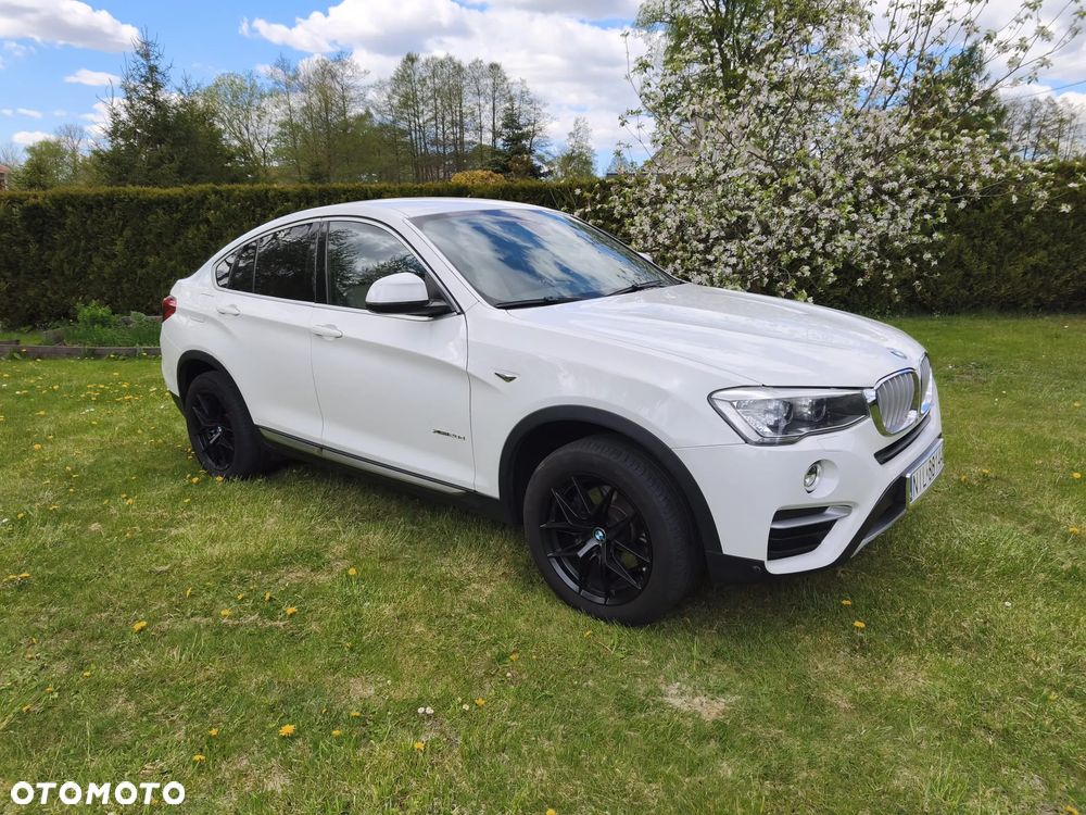 BMW X4 xDrive20d xLine - 1