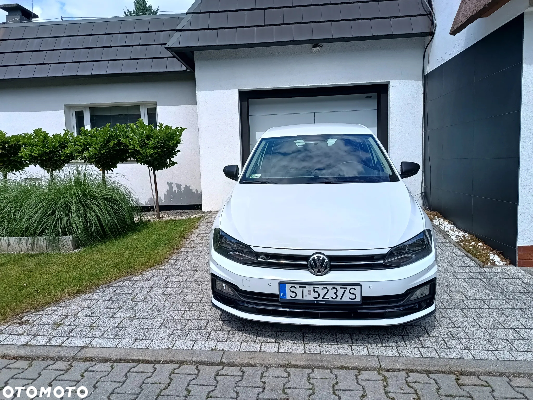 Volkswagen Polo 1.0 TSI Highline - 2