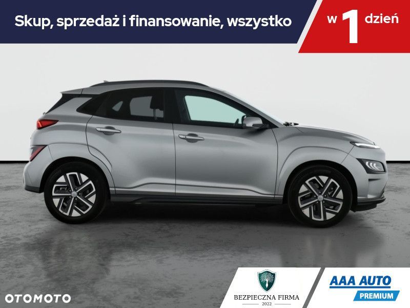Hyundai Kona - 8