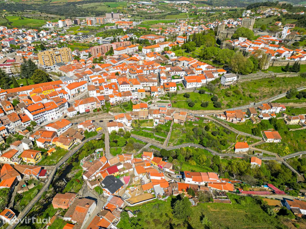 Moradia T2 para venda - Grande imagem: 2/7