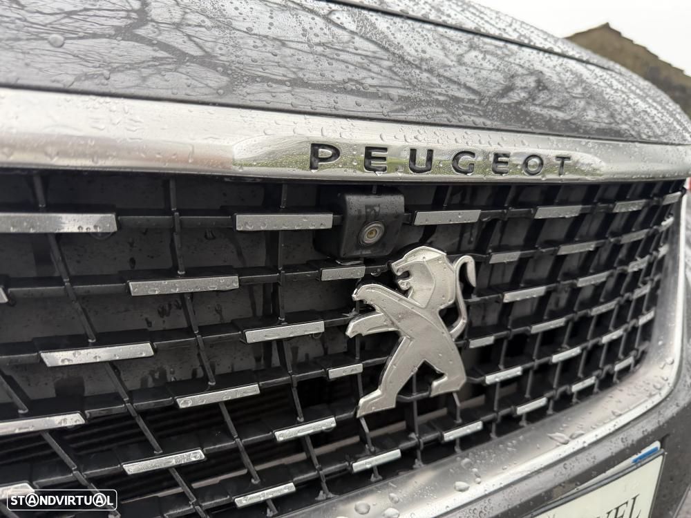 Peugeot 3008 1.6 BlueHDi GT Line Grip Control EAT6 - 11