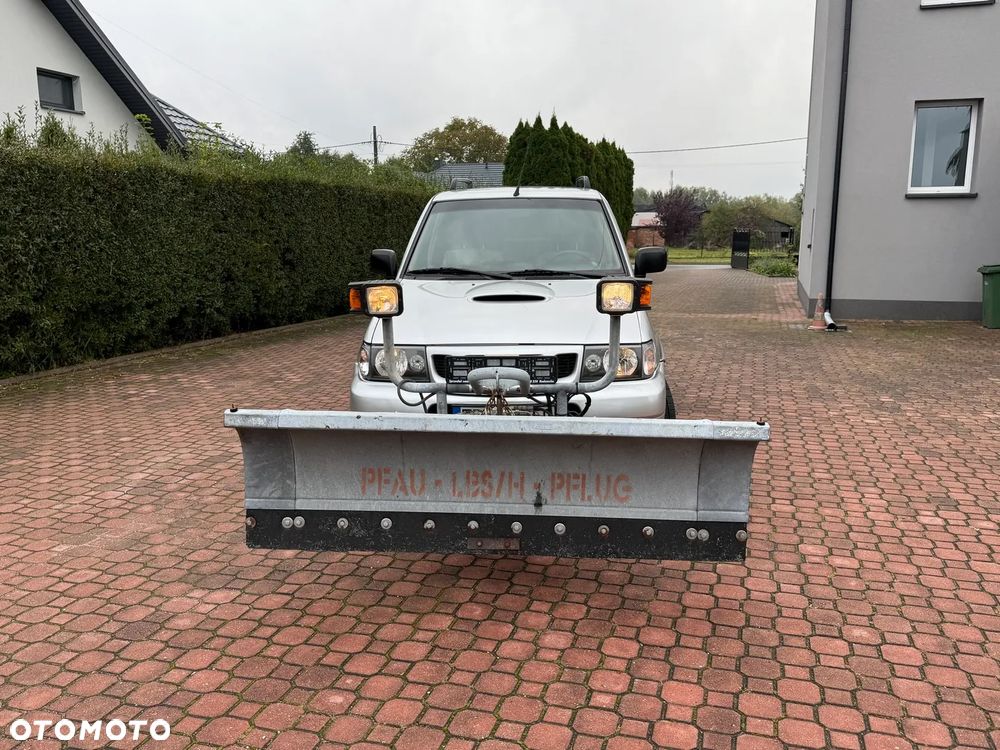 Nissan Terrano - 11