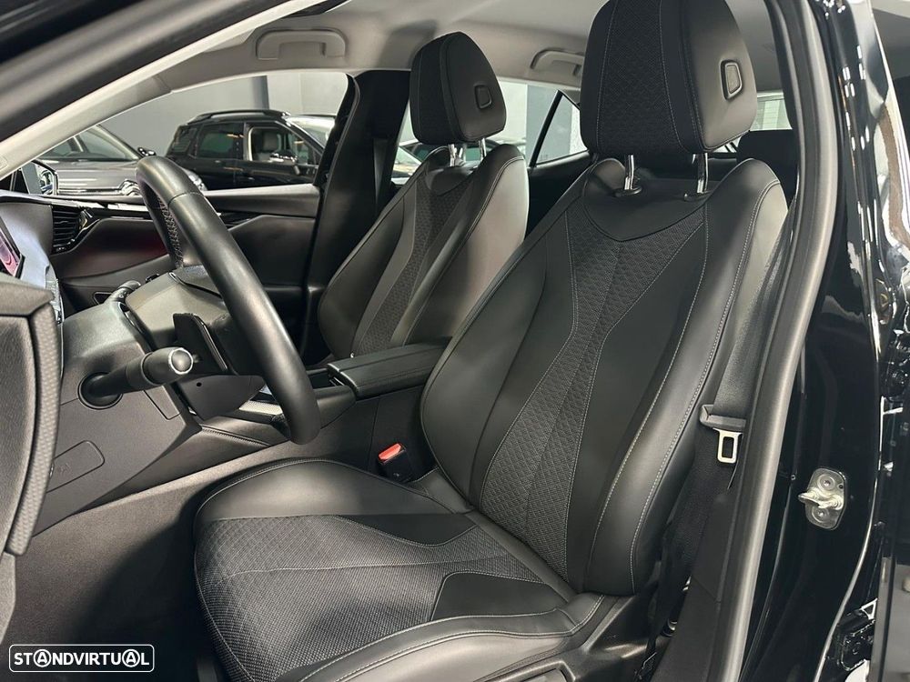 DS DS4 E-Tense Trocadero Cross EAT8 - 8