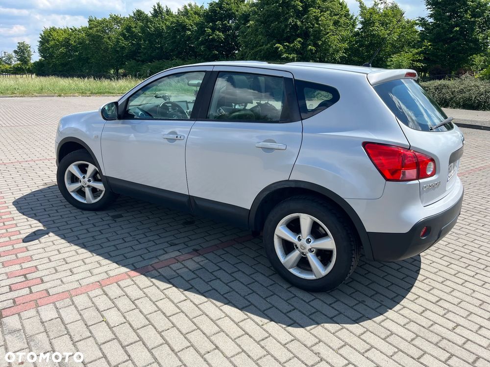 Nissan Qashqai 2.0 Tekna CVT - 1