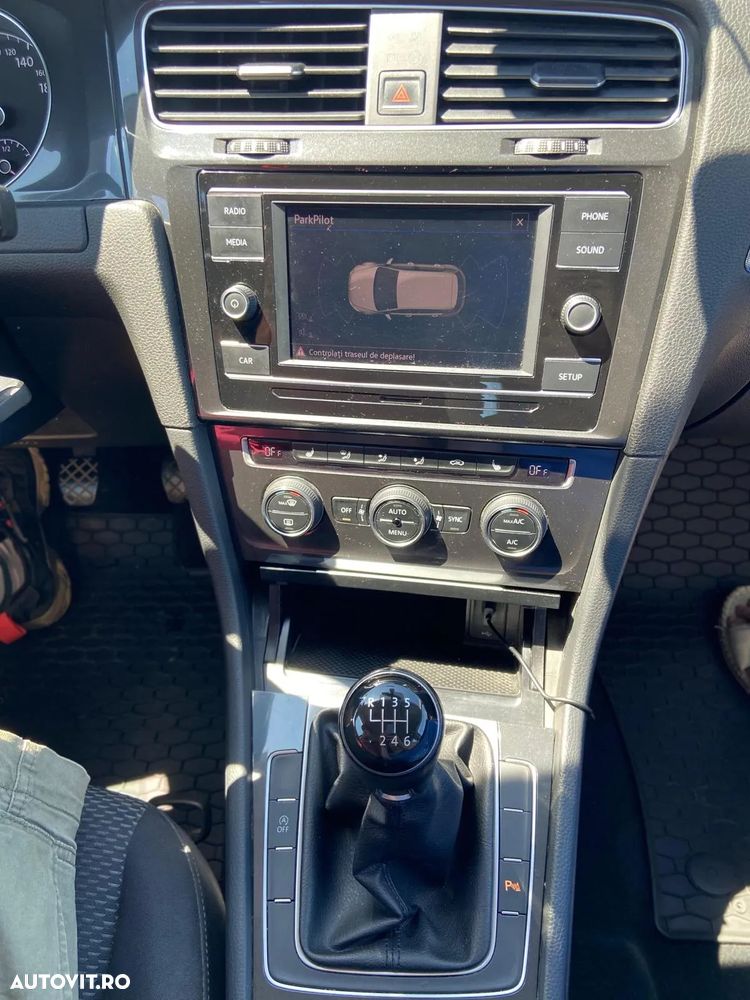 Volkswagen Golf 1.0 TSI Trendline - 9