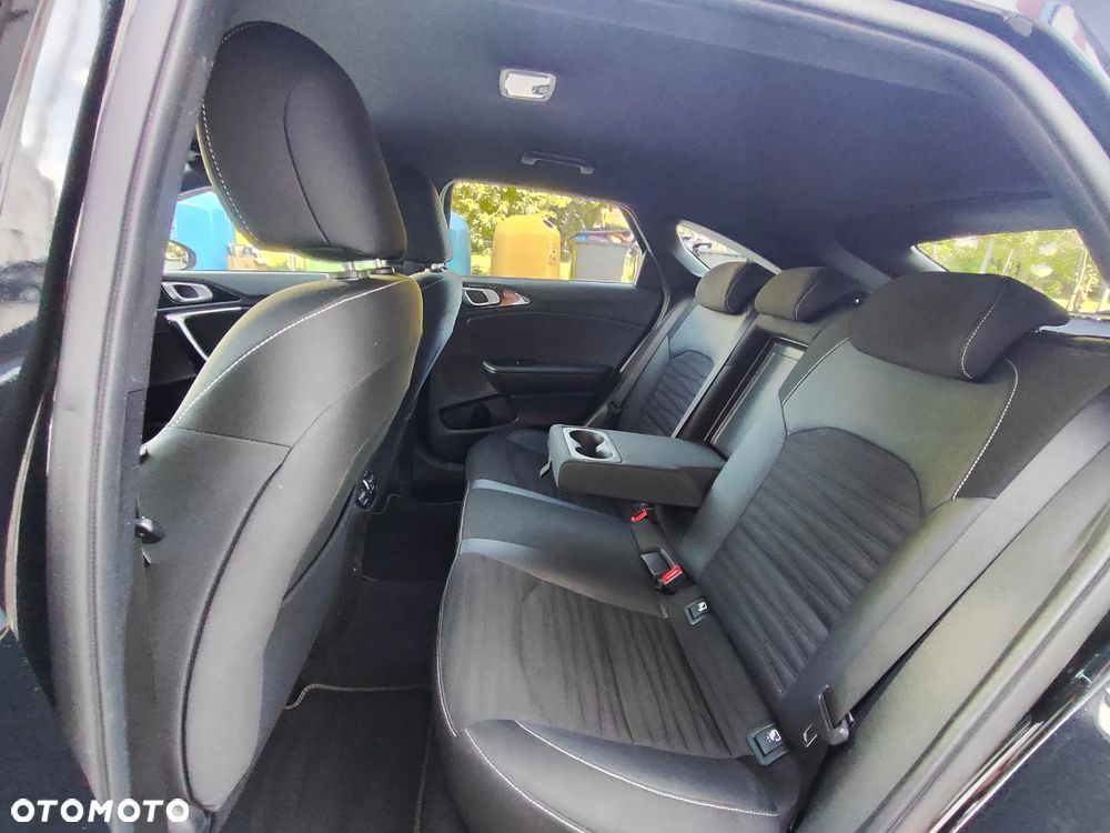 Kia ProCeed 1.5 T-GDI DCT7 OPF GT LINE - 22