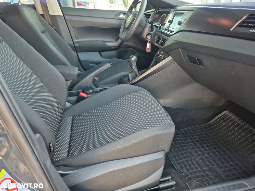 Volkswagen Polo 1.0 MPI Base - 21