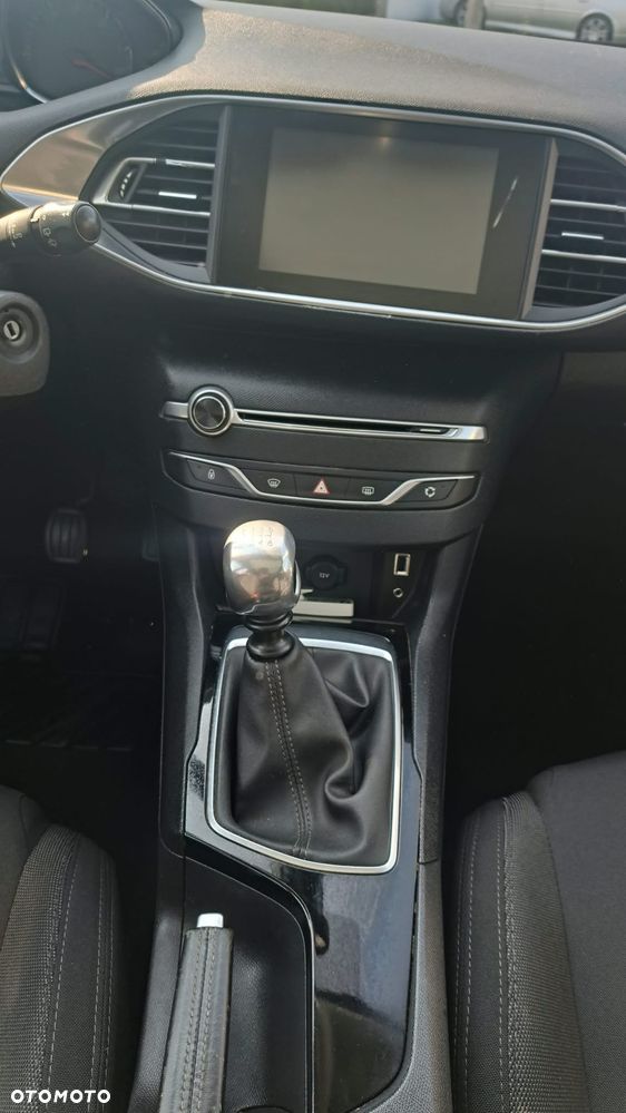 Peugeot 308 - 21