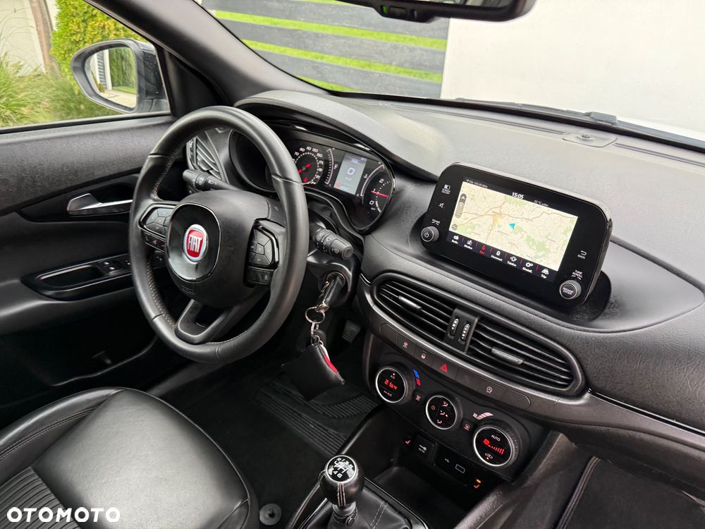 Fiat Tipo 1.4 T-Jet Business Line - 21