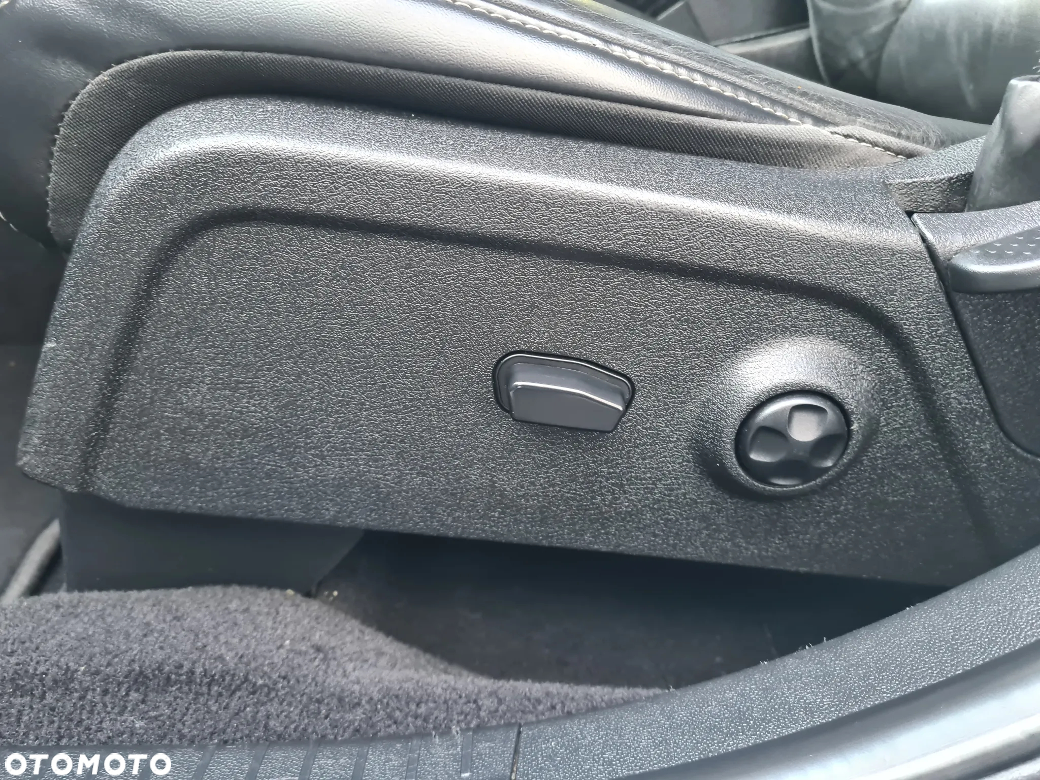 Fiat Freemont 2.0 Multijet Black Code AWD - 28