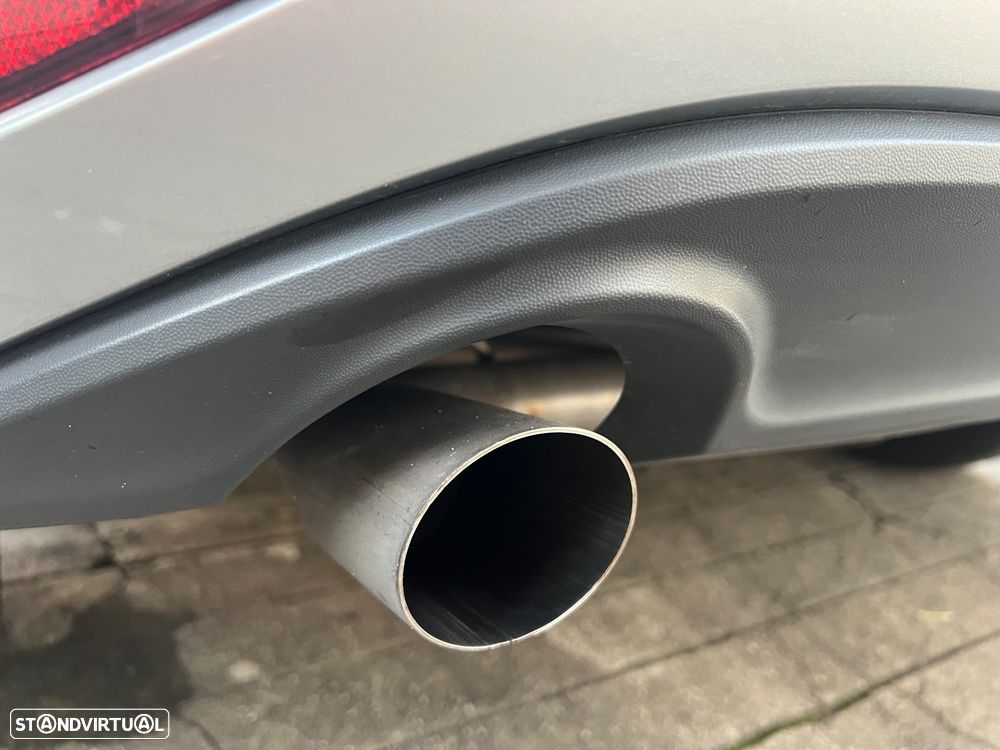 VW Golf 1.6 TDi Highline - 40