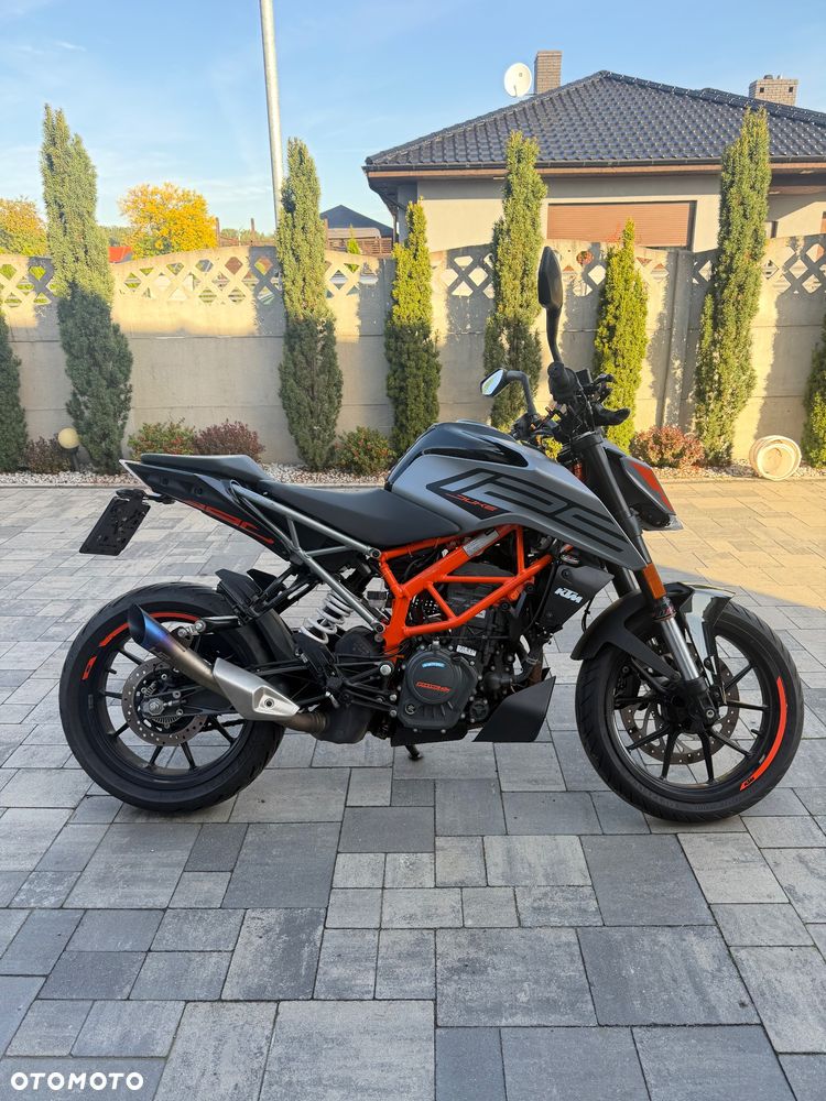 KTM Duke 125