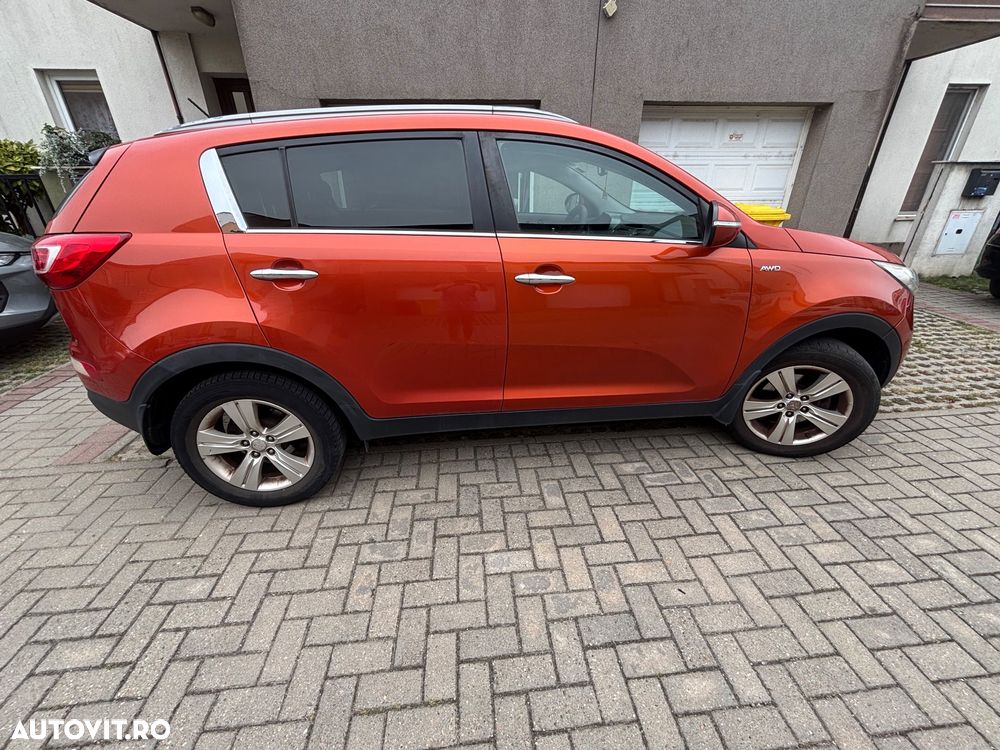 Kia Sportage 2.0 DSL MT 4x4 PREMIUM - 6