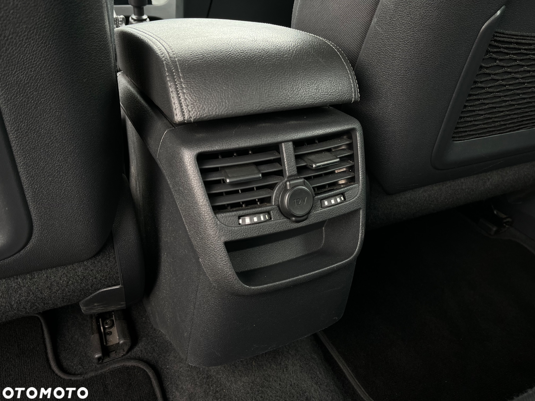 Peugeot 508 SW HDi FAP 140 Allure - 19