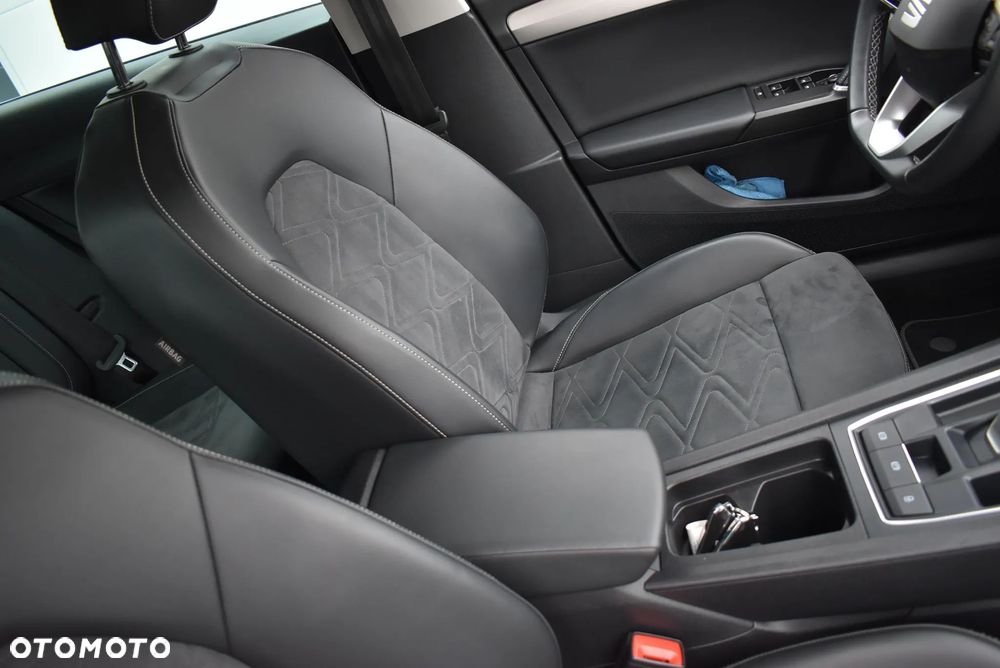 Seat Leon 1.5 eTSI ACT OPF DSG Xcellence Plus - 20