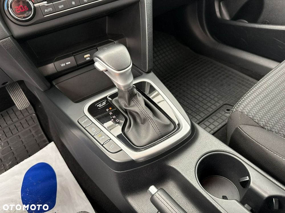 Kia Ceed - 17