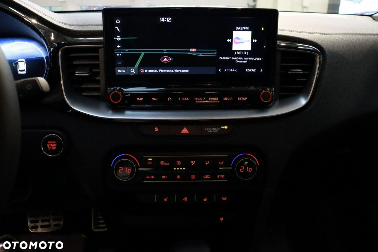 Kia Ceed - 15