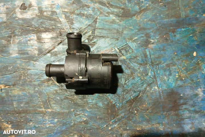 Pompa recirculare apa 5G0965567 5G0965561 5G0965567 5G0965561 Skoda R - 3