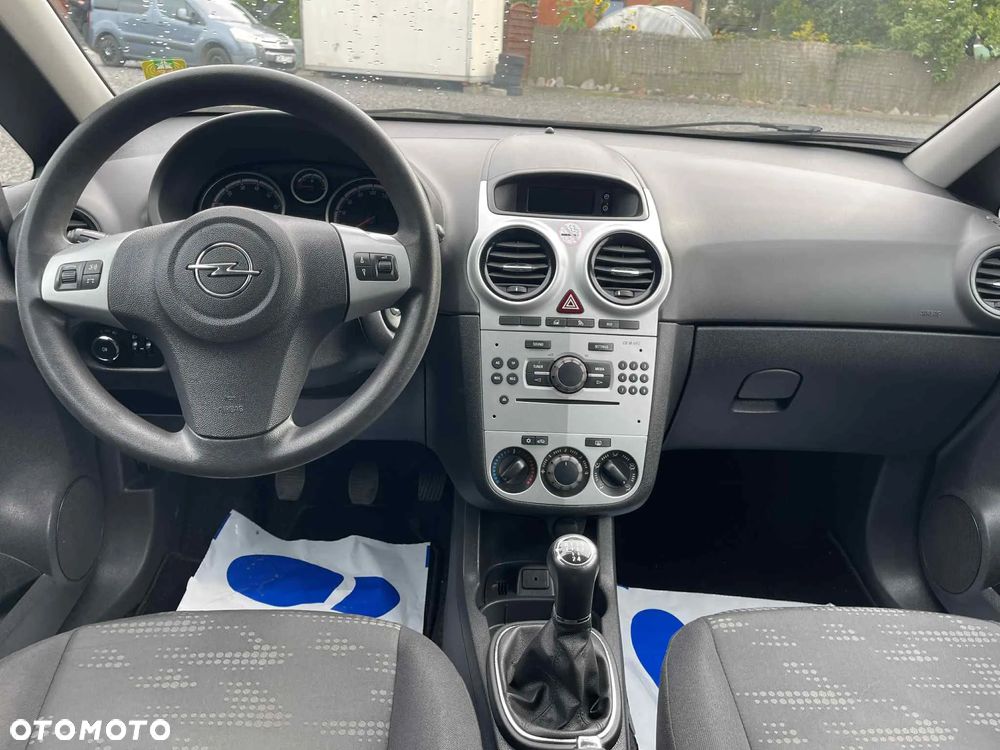 Opel Corsa - 18