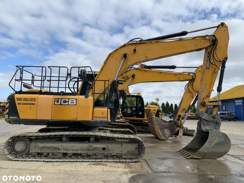 JCB JS220LC - 4