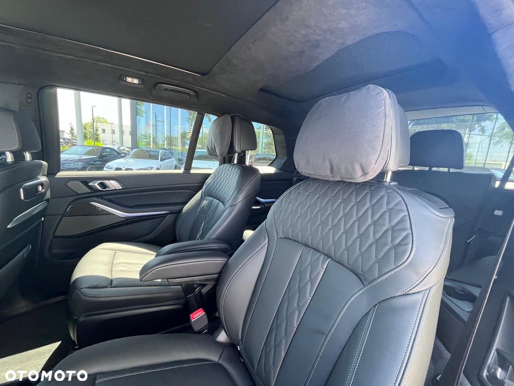 BMW X7 xDrive40d mHEV sport - 27