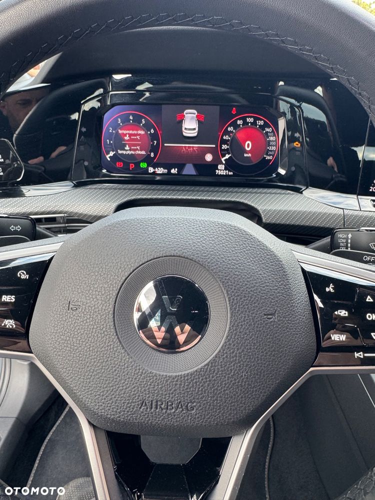 Volkswagen Golf 2.0 TSI OPF DSG R-Line - 12