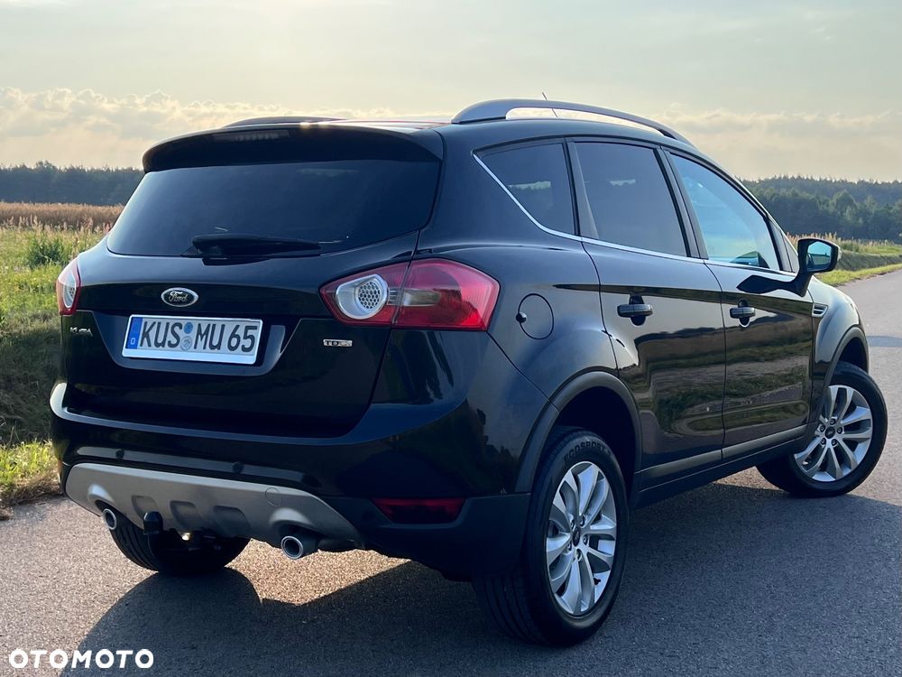 Ford Kuga 2.0 TDCi 4x4 Titanium - 14