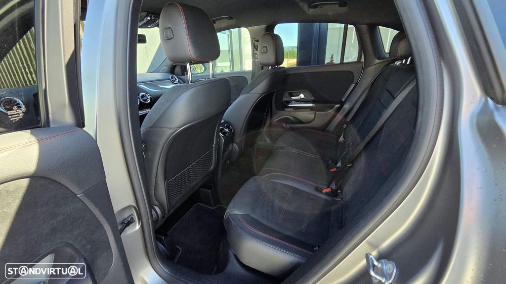 Mercedes-Benz GLA 250 e 8G-DCT AMG Line - 12