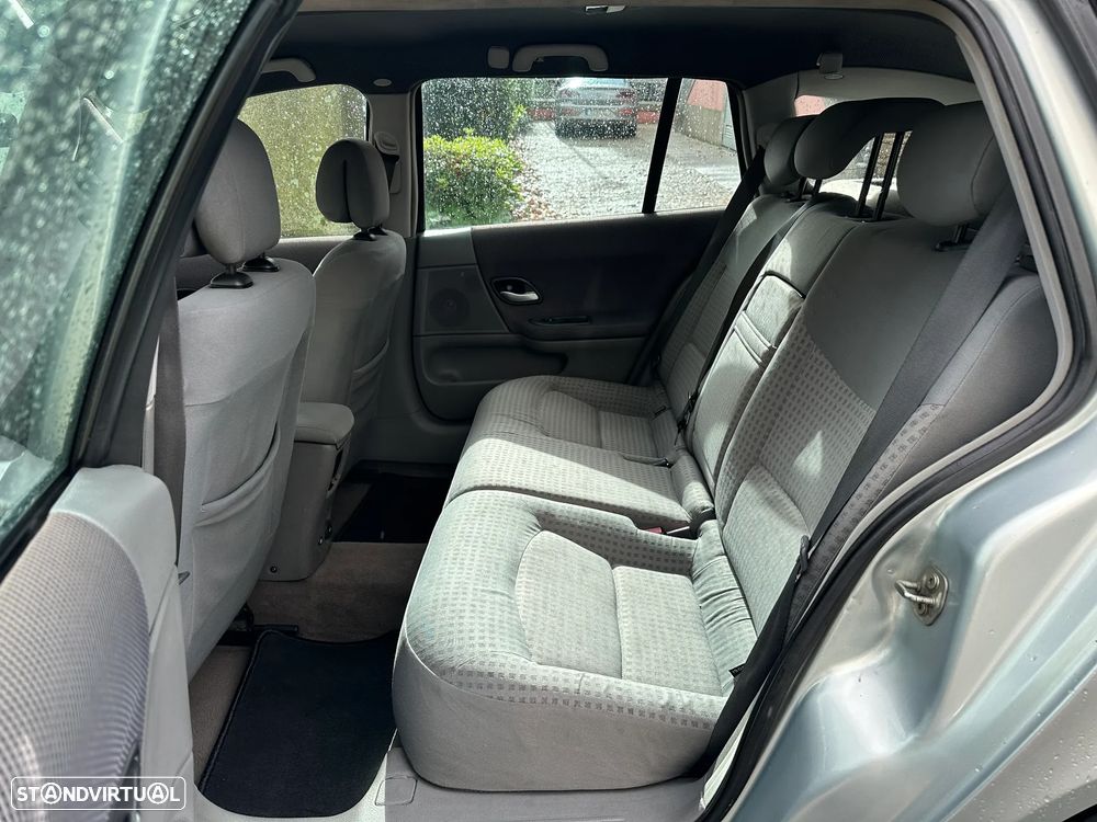 Renault Laguna Break 1.9 dCi Privilège - 17