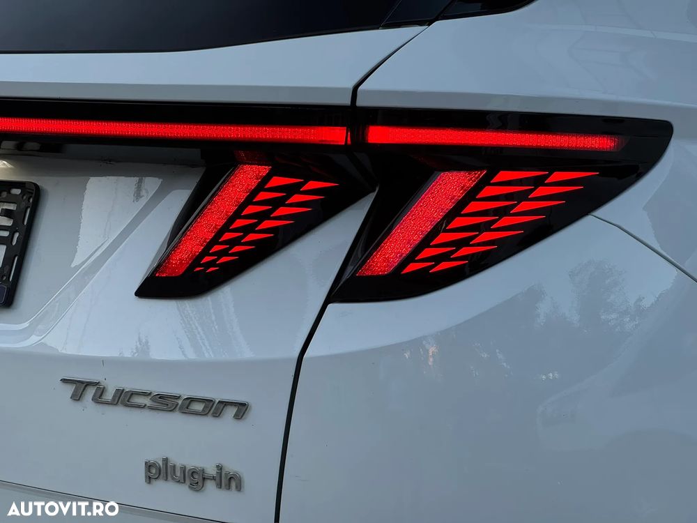 Hyundai Tucson PHEV 1.6 l 265 CP 4WD 6AT Luxury - 11