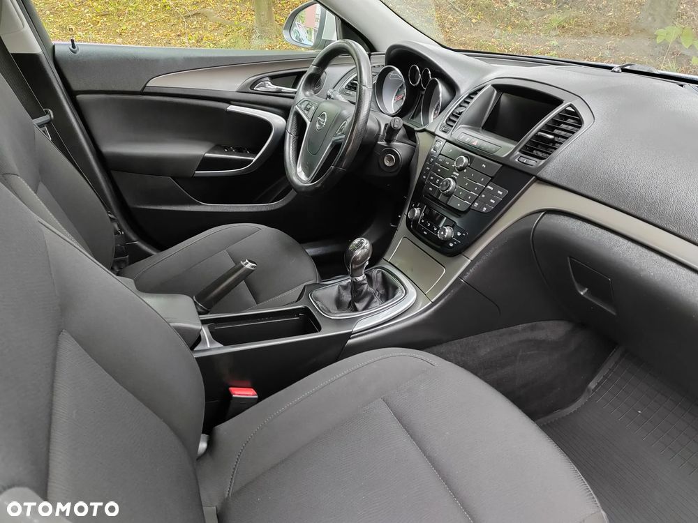 Opel Insignia 1.4 T Cosmo S&S - 5