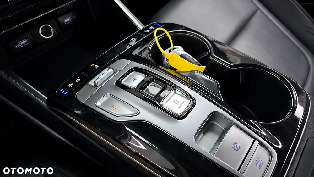Hyundai Tucson 1.6 T-GDi HEV Executive 2WD - 12