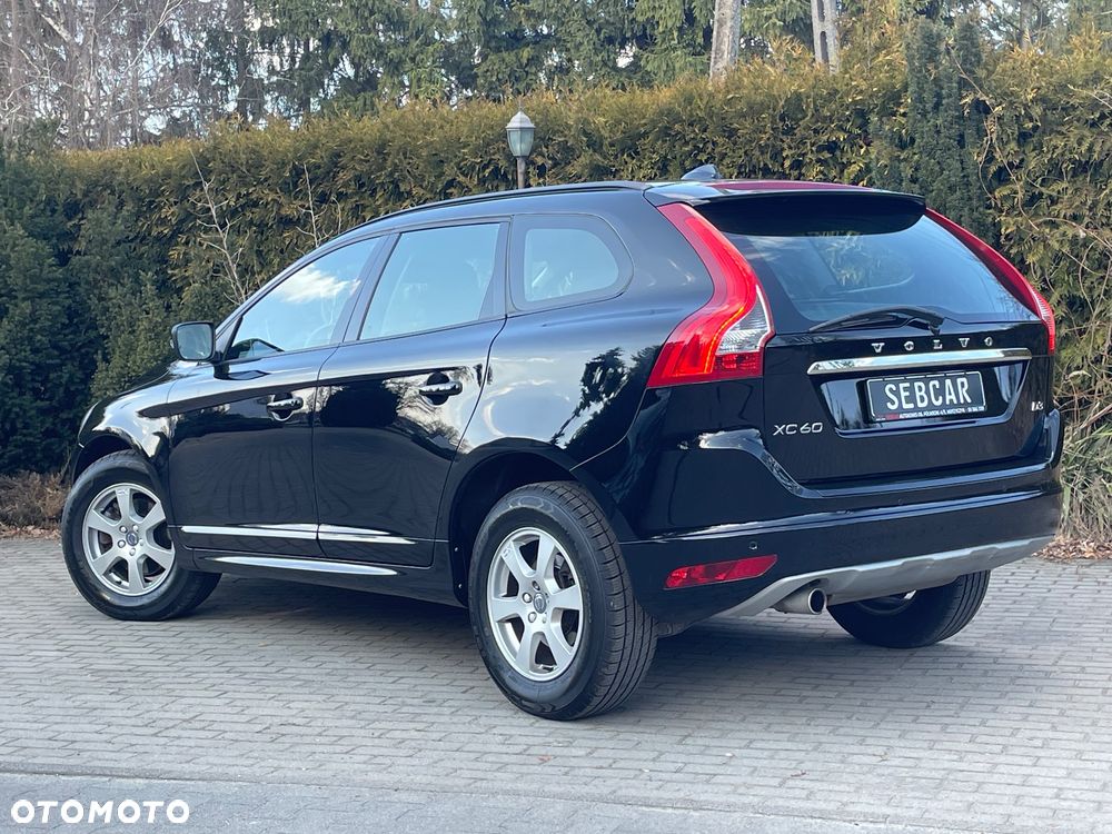 Volvo XC 60 D3 Momentum - 14