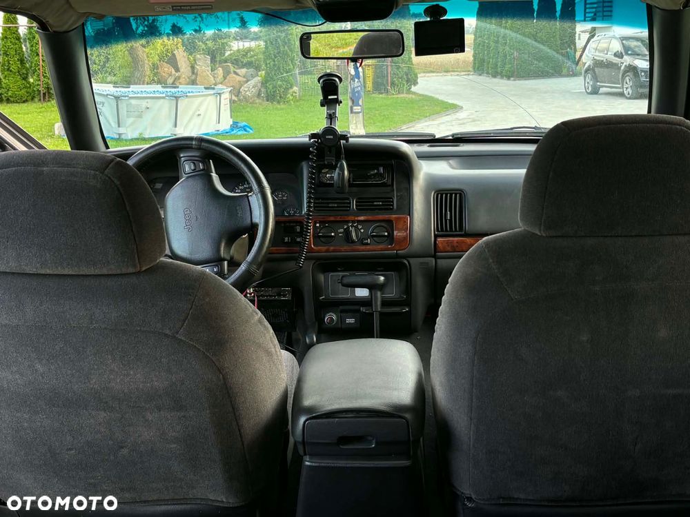 Jeep Grand Cherokee - 3