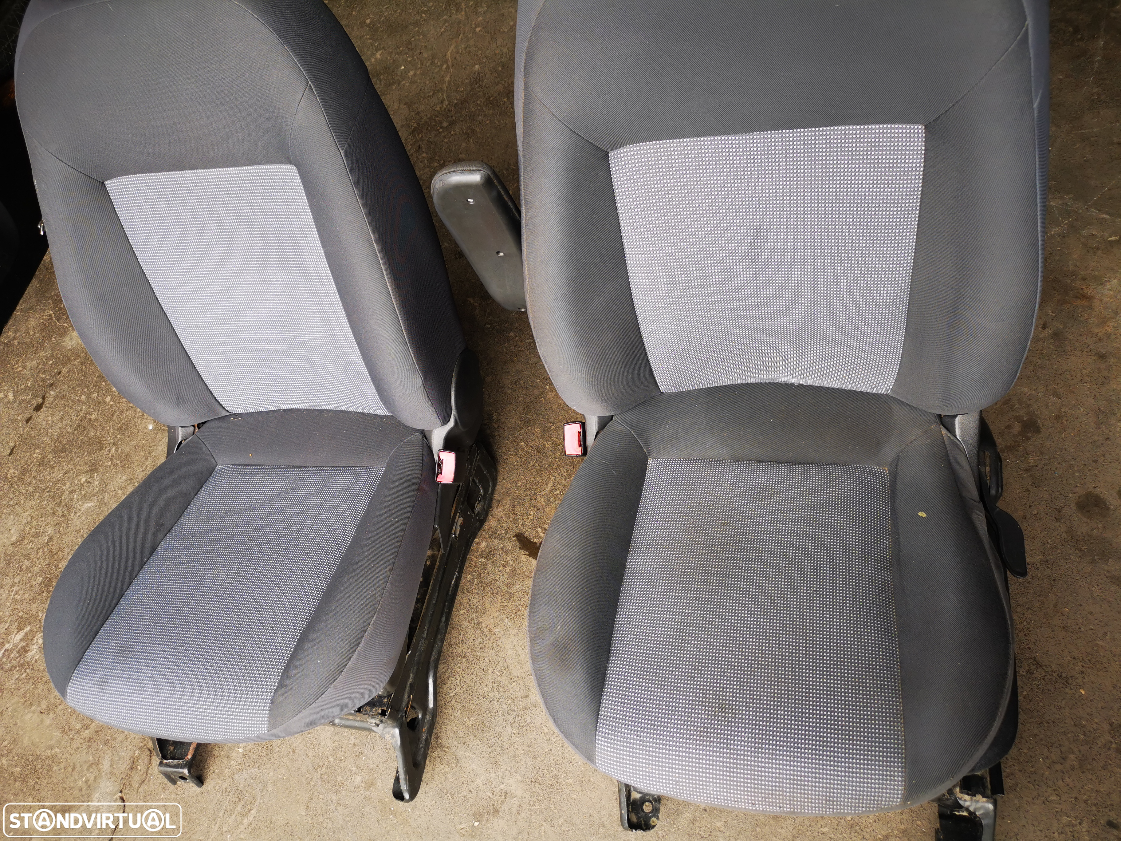 NEMO / BIPPER / FIORINO BANCOS - B040 - 4