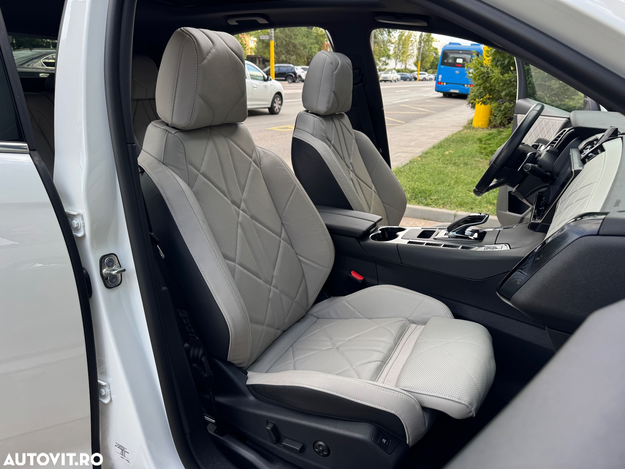 DS Automobiles DS 7 Crossback DS7 Crosback 1.6 PHeV AWD 300 EAT8 Rivoli - 10