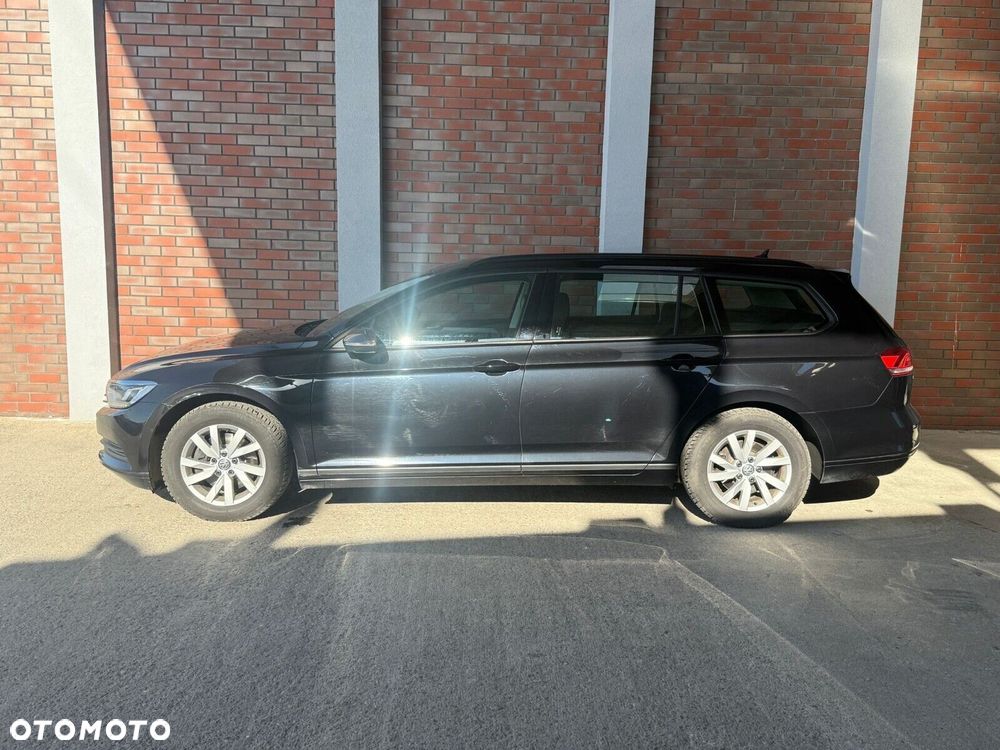 Volkswagen Passat - 8