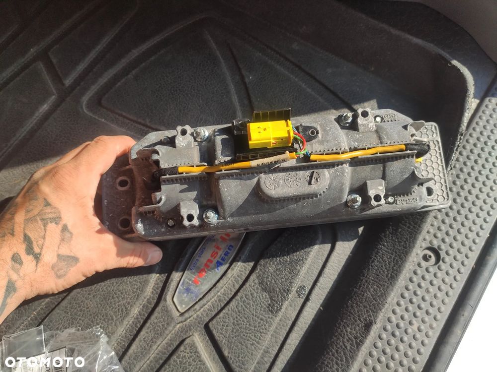 WG Poduszka Pasażera Audi A6 C6 4F1880204D - 3