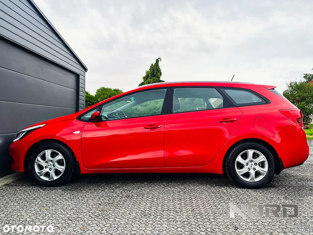 Kia Ceed Cee'd 1.6 GDI L - 7