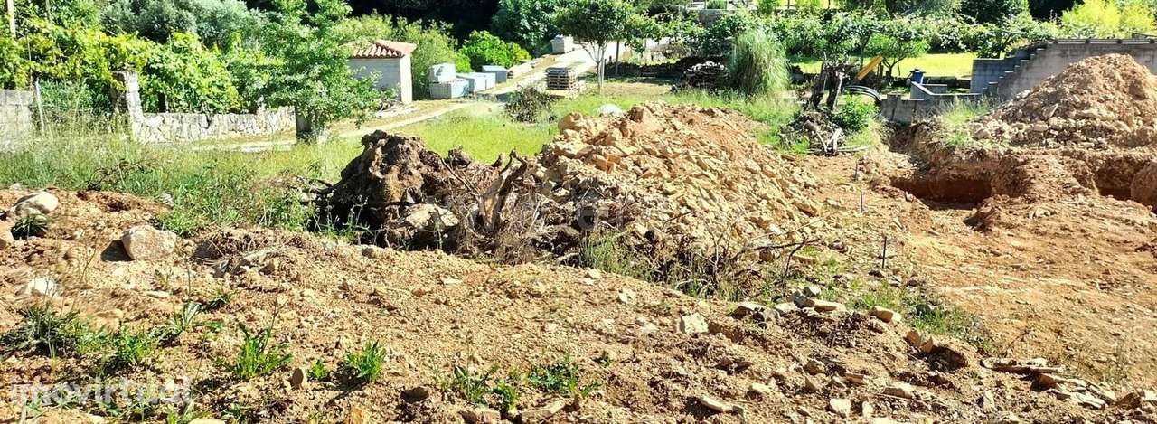 Terreno, 540 m², Aguiar de Sousa - Grande imagem: 4/11