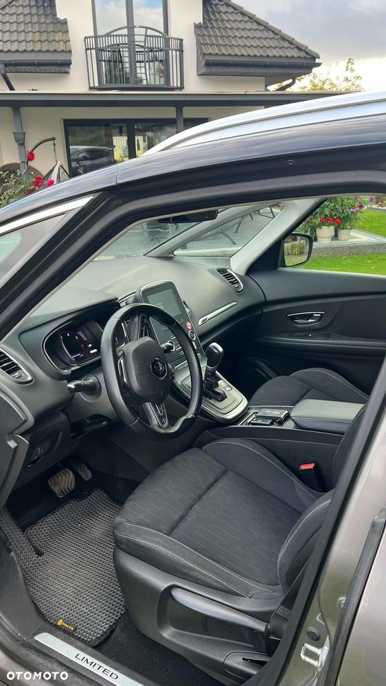Renault Grand Scenic - 6