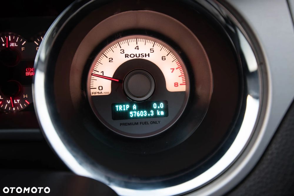 Ford Mustang Shelby GT500 - 13