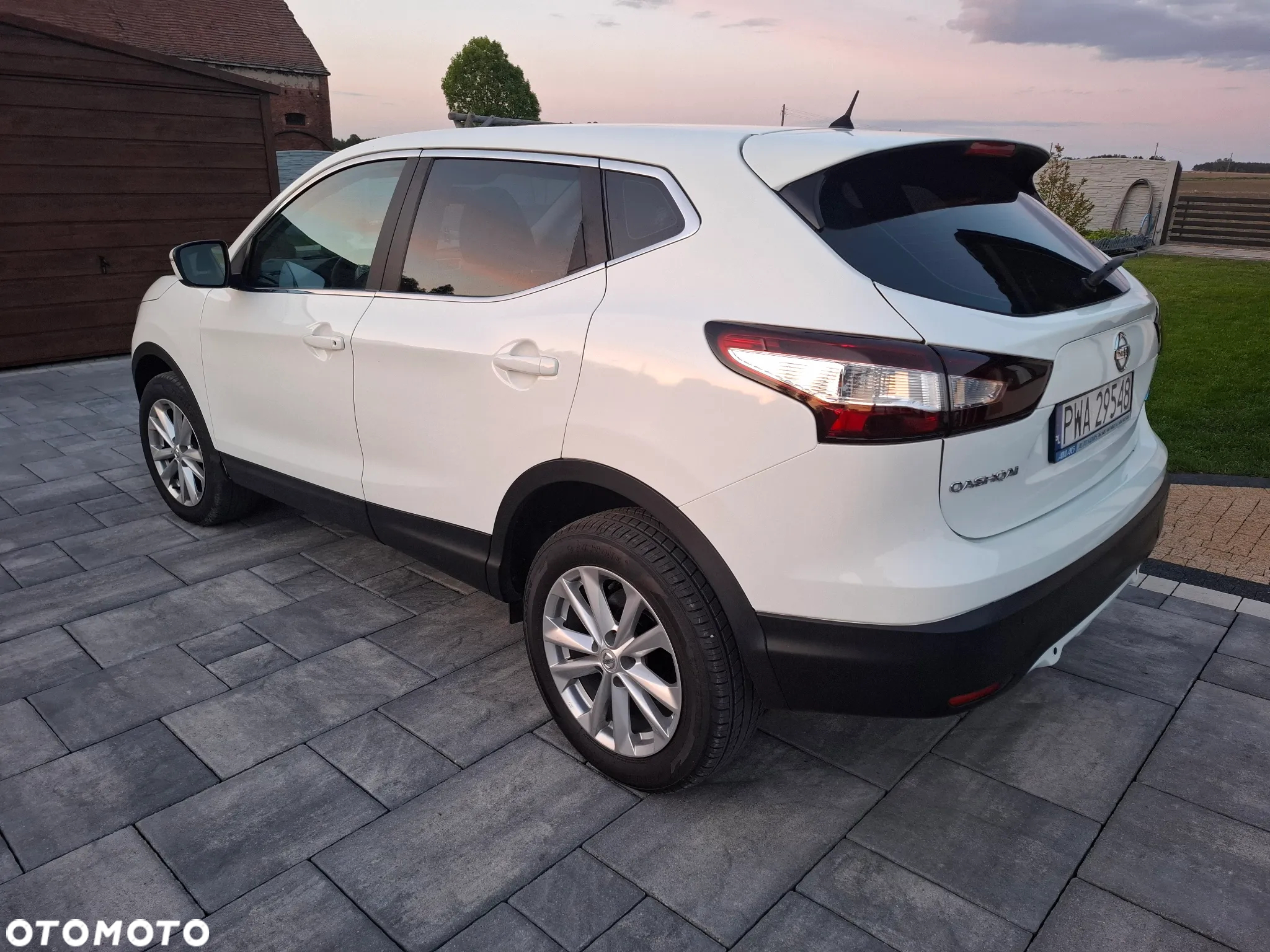 Nissan Qashqai - 12