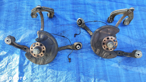 ZWROTNICA PIASTA WAHACZE ABC ZAWIESZENIE LEWY PRAWY PRZÓD MERCEDES SL R230 W230