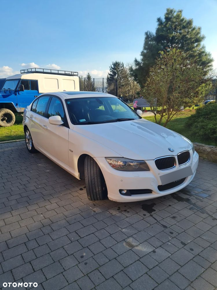 BMW Seria 3 318i - 2