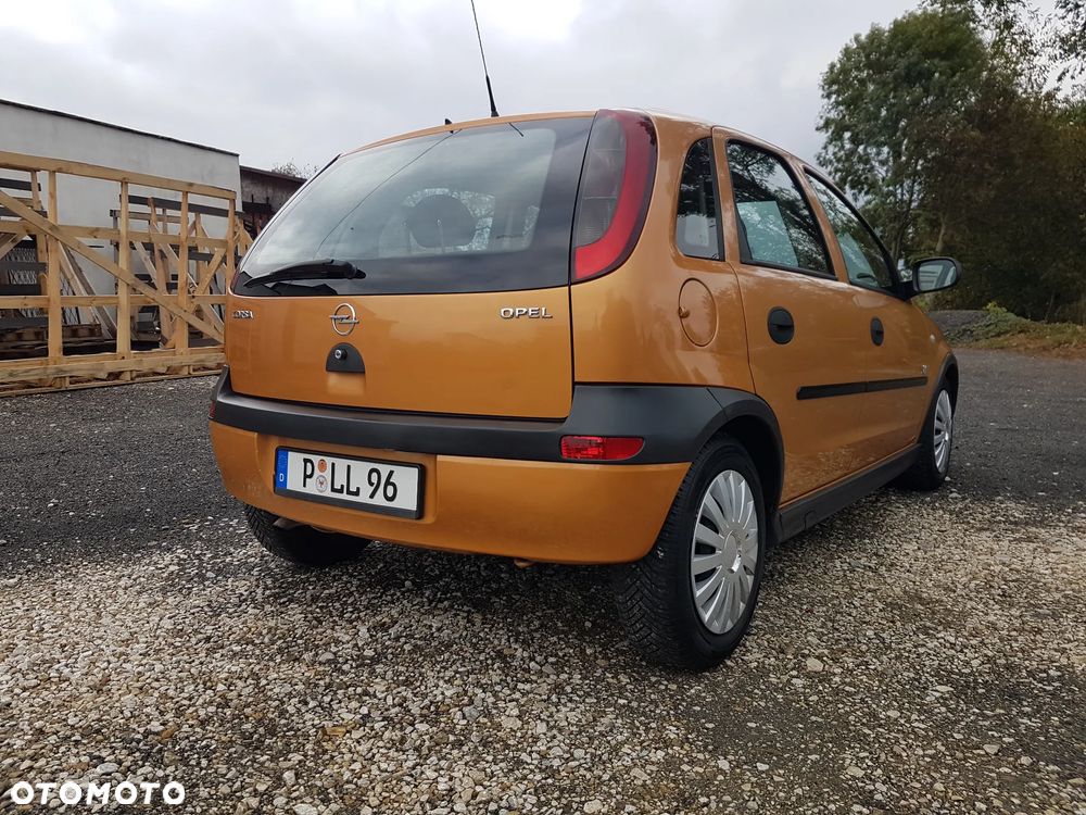 Opel Corsa - 3