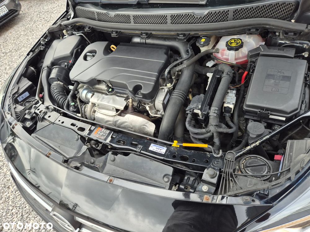 Opel Astra 1.4 Turbo Start/Stop Ultimate - 41