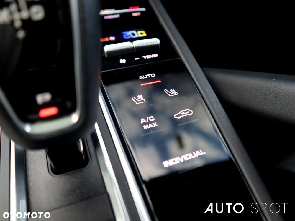 Porsche Cayenne E-Hybrid Tiptronic S - 38