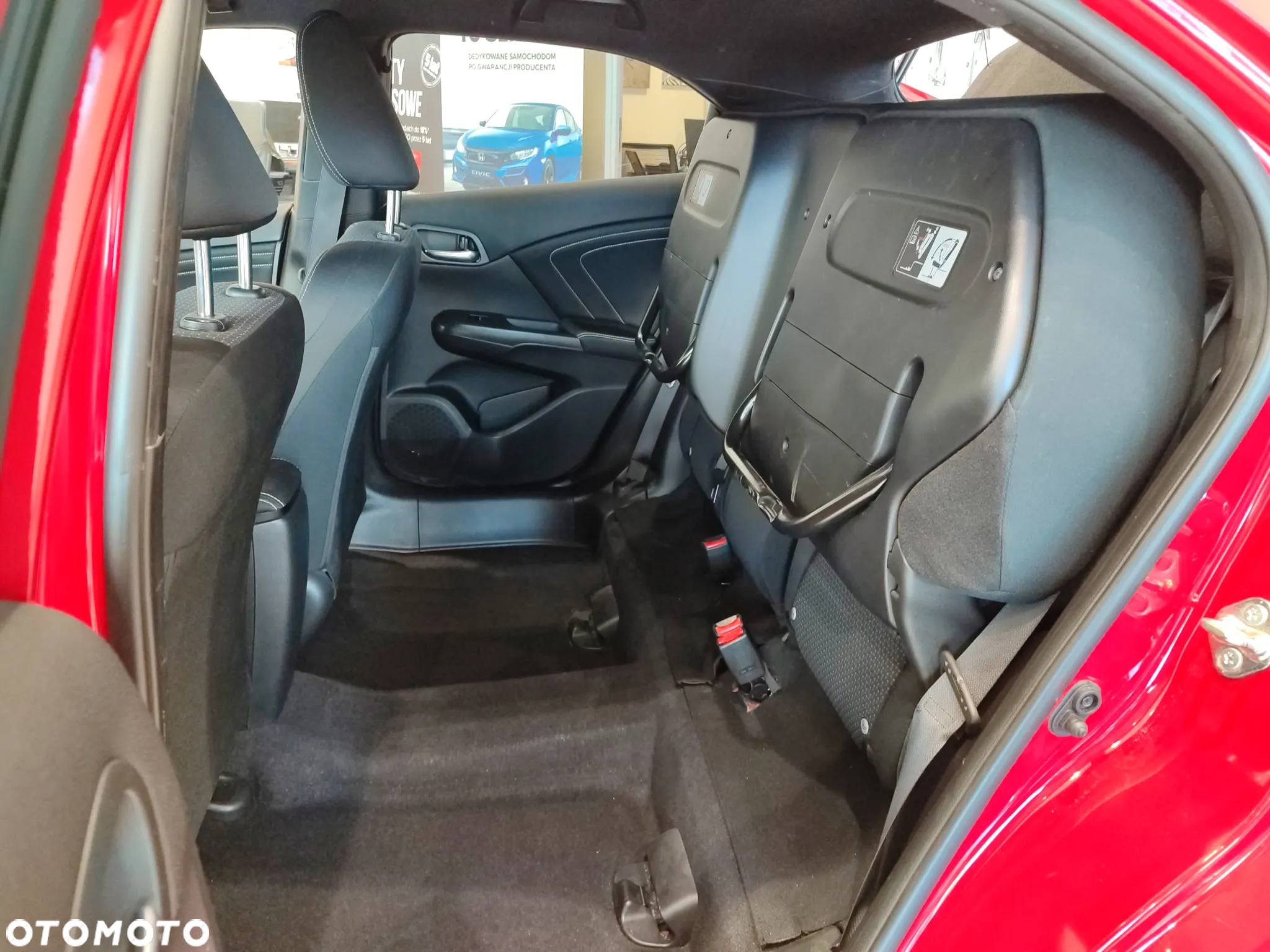 Honda Civic 1.8 Sport (Honda Connect+) - 11